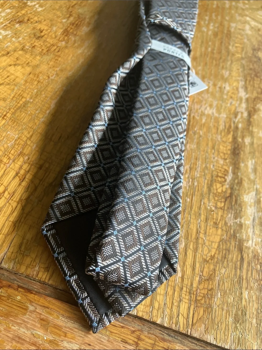 Men's Geometric Pattern Brown Tie with Blue Accents